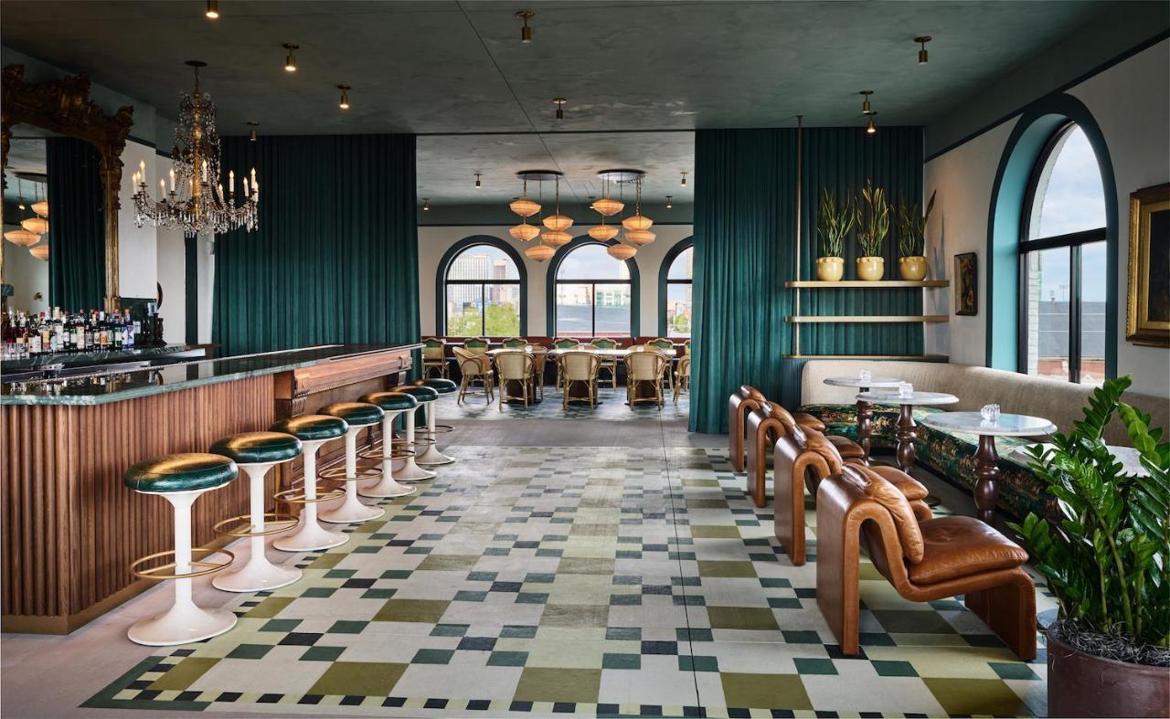 Hotel Genevieve Луисвил Екстериор снимка